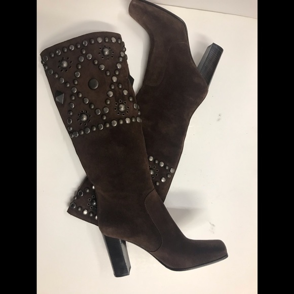 Dolce and Gabbana brown suede knee hi boot w/ stud - Picture 1 of 5